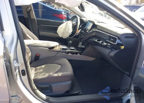 2021 Toyota Camry Le из США, поврежденный, VIN 4T1C11AK9MU461840